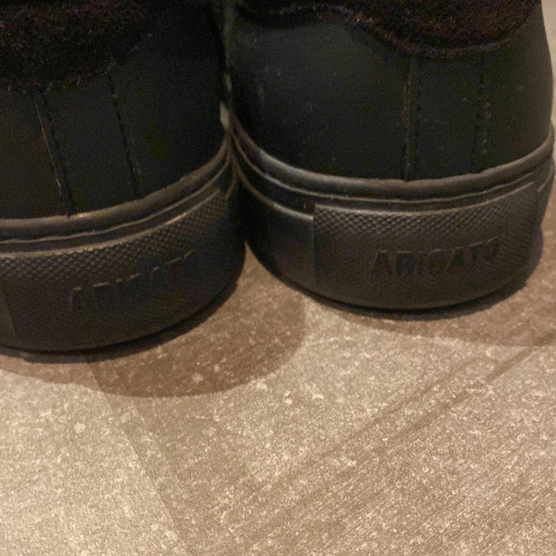 Typ helt nya Arigatos - 90