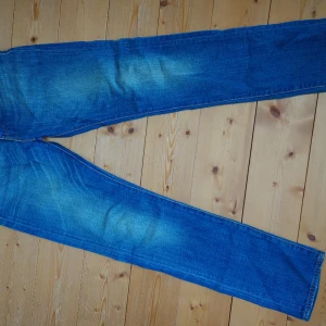 Levis jeans 508 blå - Fint skick