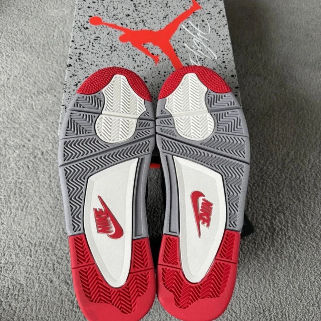 Jordan 4 bred reimagined  - 91