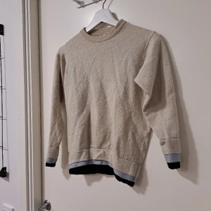 Tjocktröja  - Passar xxs-xs 