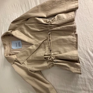 Kappa  - Säljer min Trench coat i strl 36. Nyskick. 