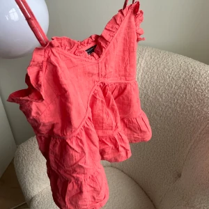 Topp - Sommartopp från ASOS, endast använd 1 gång så i väldigt bra skick