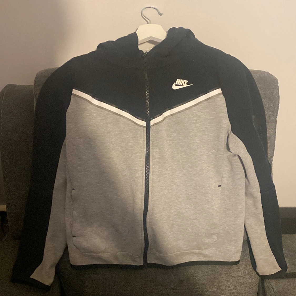 Nike tech storlek 158-170 - 90