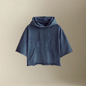 Så cool hoodie - Cool kortärmad hoodie från zara herr. Så snygg men har tyvärr inte kommit till användning. Nypris 400kr. Prislapp kvar!!