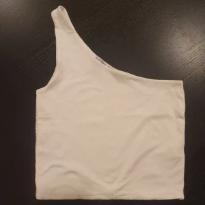 Crop top - Lite använd. 