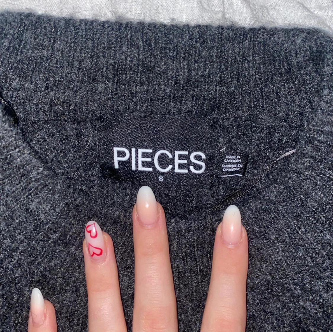 Stickad tröja  - 90