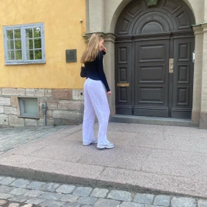 Linnebyxa - Använd antal gånger. Säljer pga för stor storlek för mig.