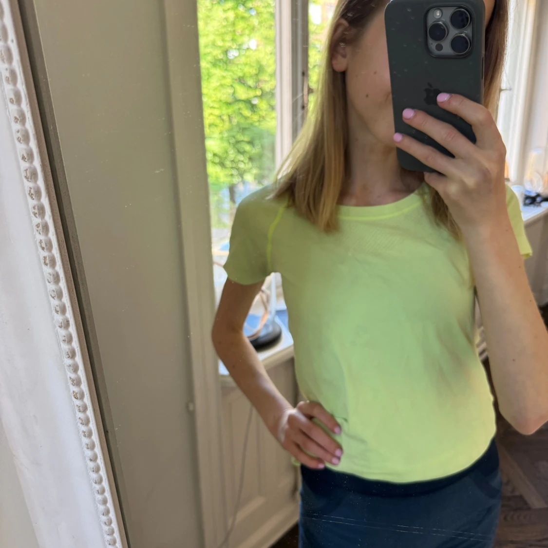 Neonfärgad träningströja - 91