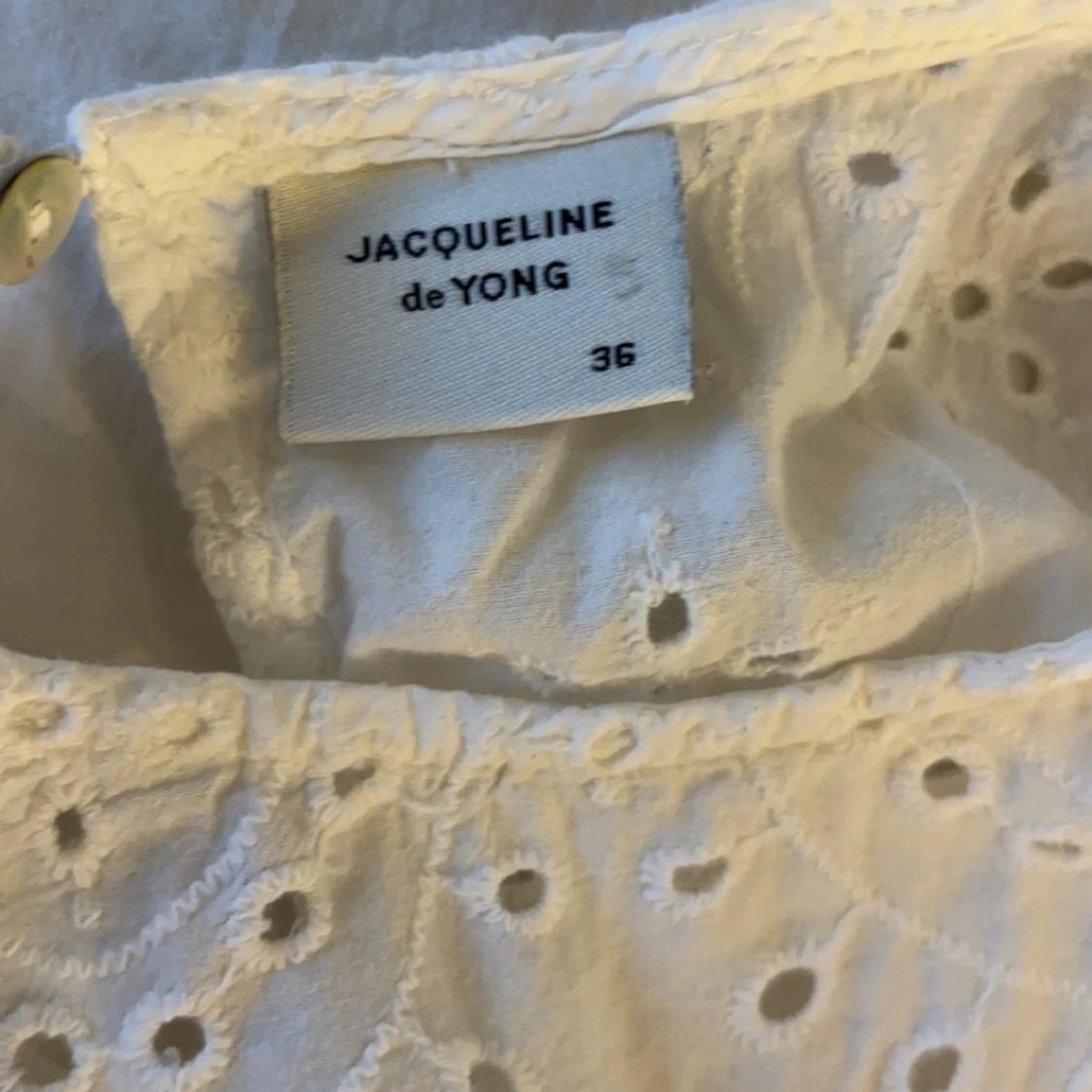 Vit blus från Jacqueline de Yong - 91