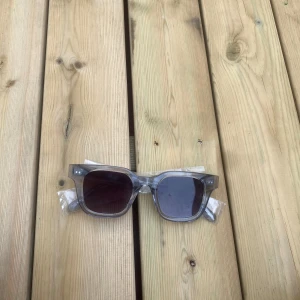 Chimi 04 Grey - De är i en större storlek och är använda 2 ggr  Skicka till mig om ni har några frågor eller vill se mer bilder  Pris går att diskutera vid snabb affär  Byte funkar om ni har något som lockar mig 