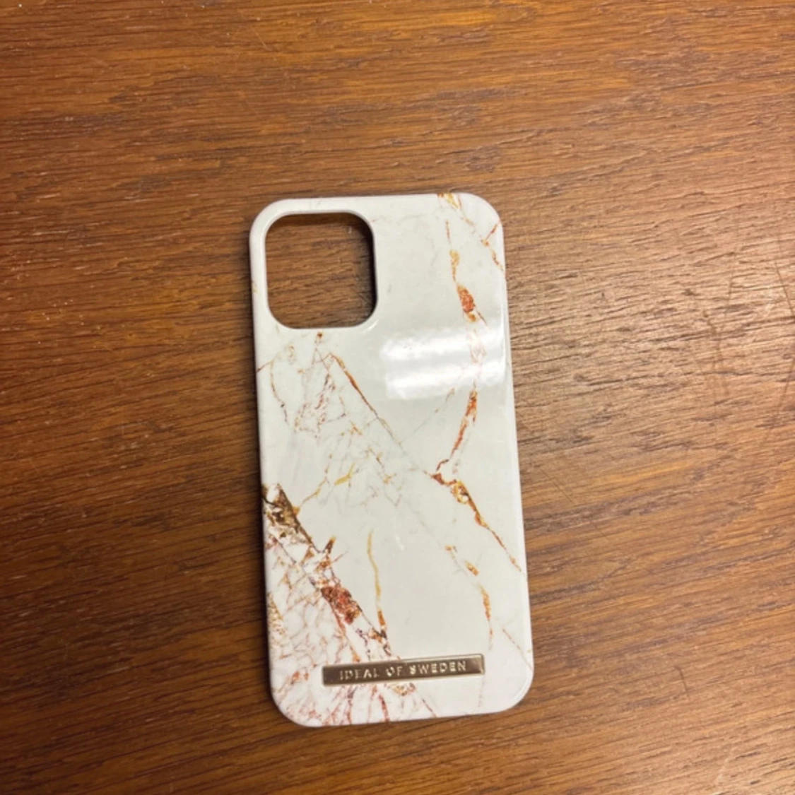 Ideal of sweden mobilskal 