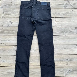 Lindeberg jeans  - Knappt använda lindeberg jeans. 32 32  Jacob cohen, j.lindeberg, saint Laurent, golden goose, lindeberg, gran sasso, Phillipe model, philippe model, dondup jeans, Levis, lee jeans, Ralph lauren, gant, grisch, laidback, tom Ford, rayban boyfriend, 