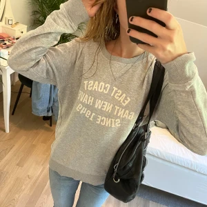 Grå tröja - Grå tröja från gant i storlek XS/S ❤️