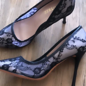 Klackar  - Använd några gånger 