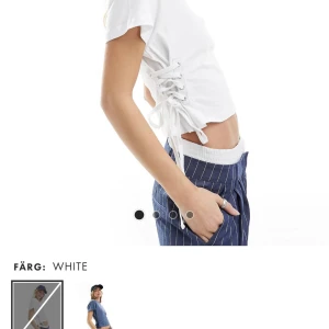 Cool fest topp - Säljer den här as snygga toppen som knappt är använd. Perfekt för fest!! Skriv om ni vill ha mer bilder eller om ni har frågor😊