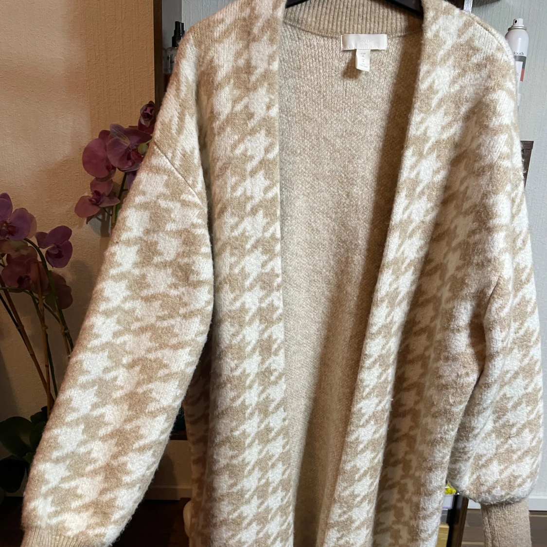 Lång stickad kofta  - 90