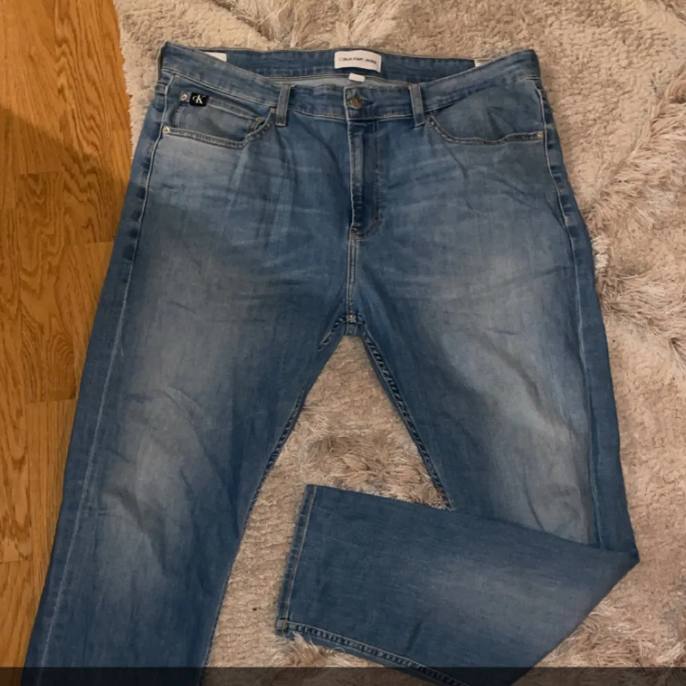 Nyskick  Calvin Klein jeans  W38xL34. Jeans & Byxor.