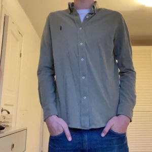 Ralph lauren skjorta - Riktigt fet Ralph lauren skjorta i nyskick. 
