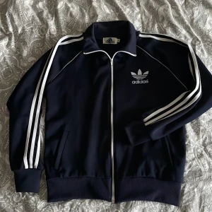 Adidas zip-up - Adidas zip-up
