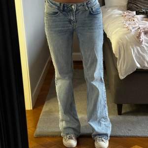Perfekta lågmidjade jeans! 😍