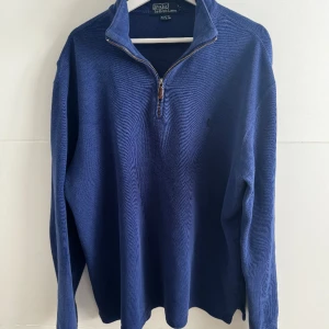 Halfzip tröja Polo Ralph Lauren - En snygg halfzip tröja från Ralph Lauren!