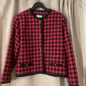 Cardigan - Vårjacka 