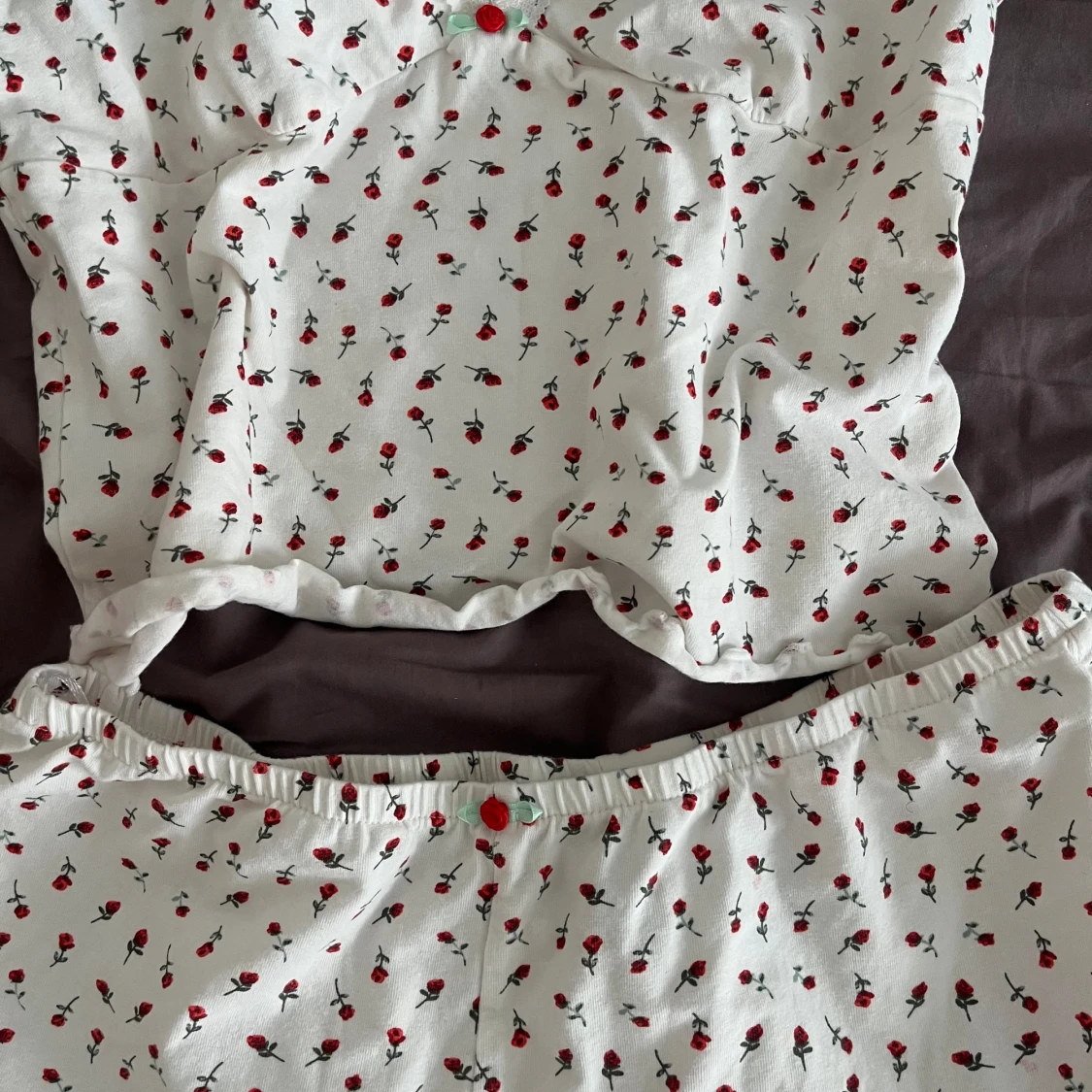 Slutsåld trendig pyjamas  - 91