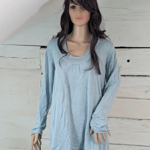 Trojer, Generous by Lindex - Mycket mysig och mjuk tröja från Generous by Lindex, storlek L står på etiketten.