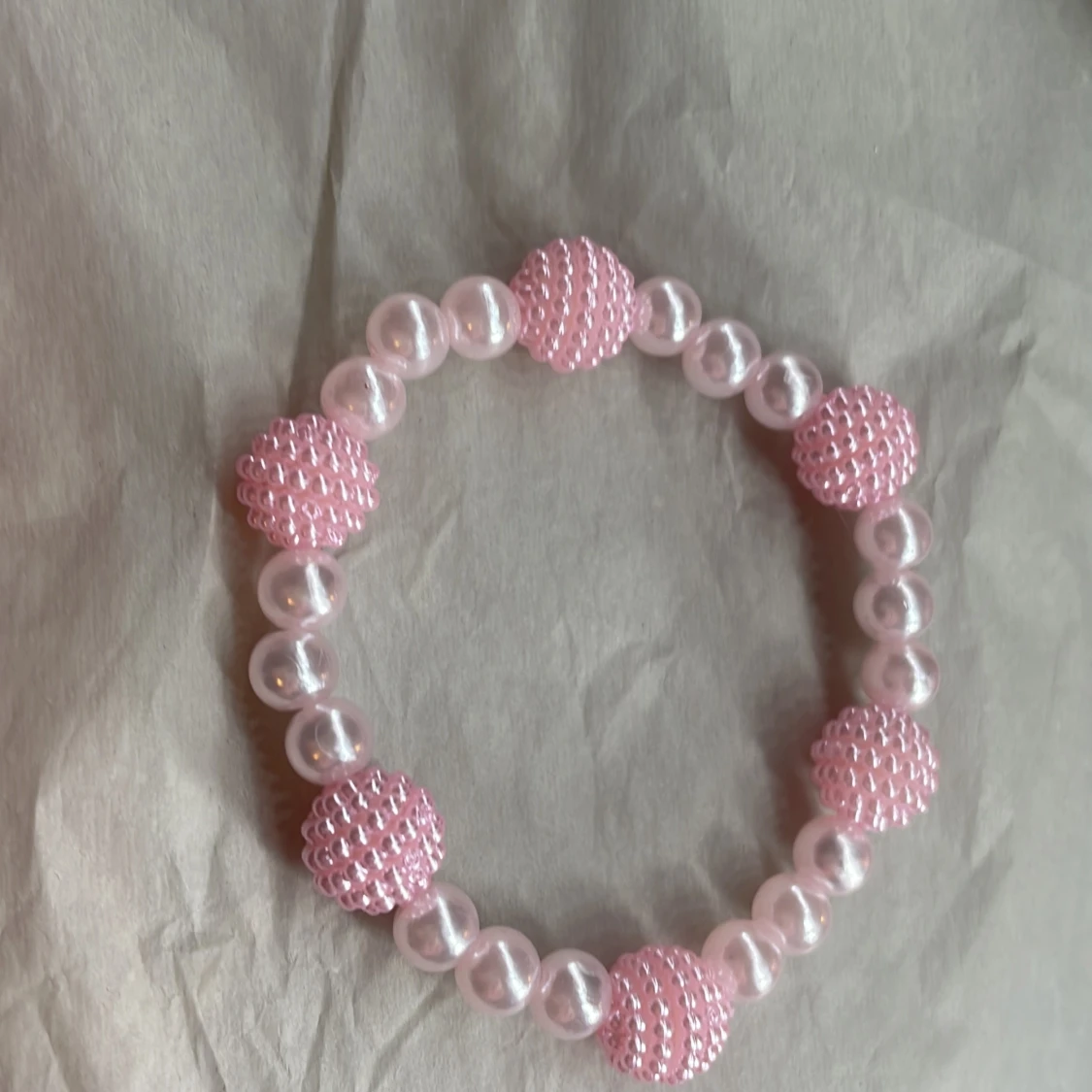 Ljusrosa armband💗 - 90