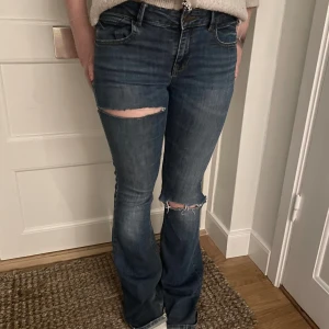 Mörkblåa jeans!!  - Super snygga 