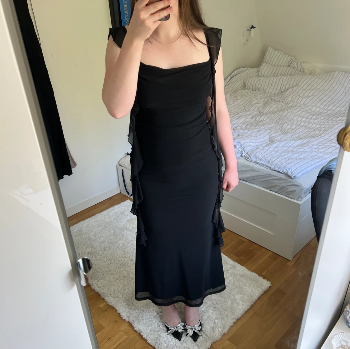 Svart klänning  - 92