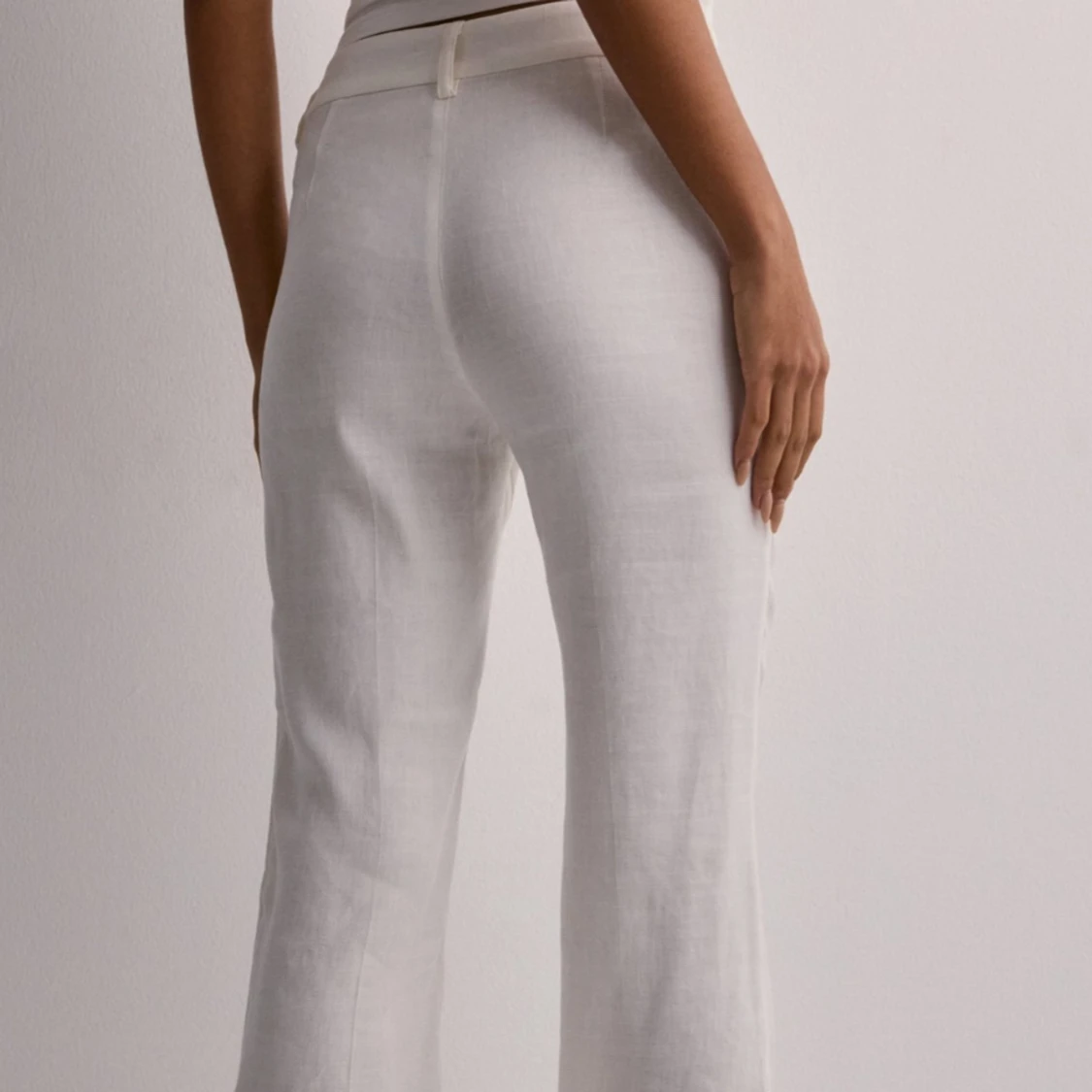 Kostymbyxor linne - 90