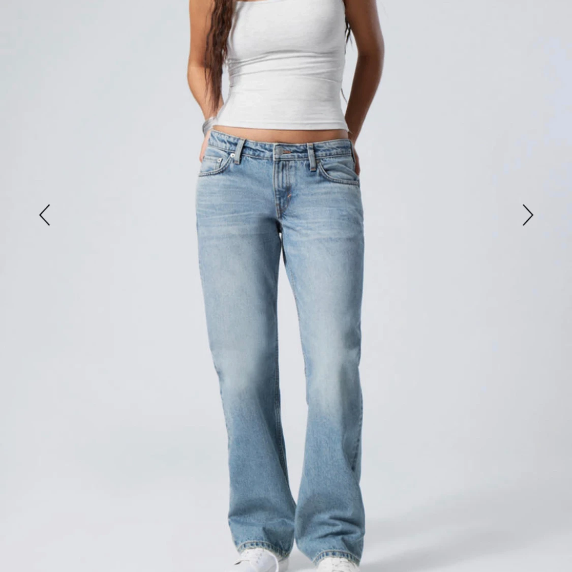 Low straight jeans
