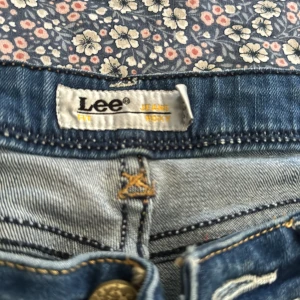 Vintage Lee Jeans - Used Lee vintage washed jeans.