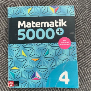 Matte 5 bok - Mattebok för dom som läser matte 4. Helt i nyskick och inget klotter i. Köpt för 500 kr