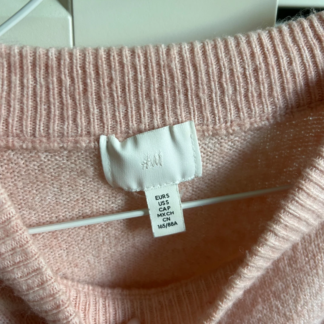 Stickad tröja  - 93