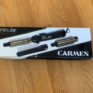 Värmeborste  - Säljer min värmeborste som endast är testad då jag redan har lockigt hår. Den är som ny och förpackning finns kvar. Pris går att diskutera😊