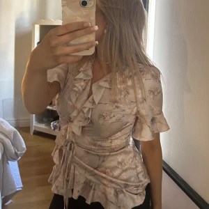 Blus  - Fin blus från Buch Copenhagen, storlek S! Säljer för 100kr🥰