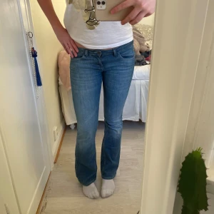 Wrangler jeans - superfina low Waits jeans från Wrangler W29 L32