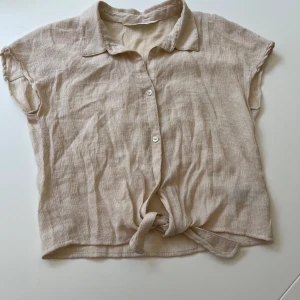 Blus /skjorta - Tunn skön blus/skjorta