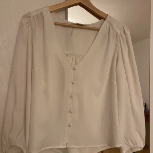 Blus - Vid blus oanvänd från monki