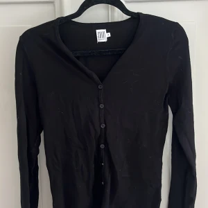 Kofta  - Passar även mig som är i S men det står M 