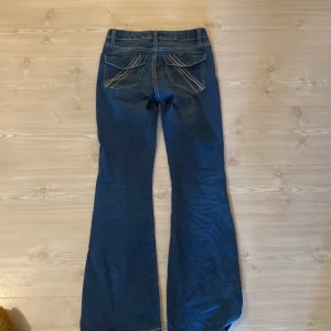  Jeans - Bra skick 