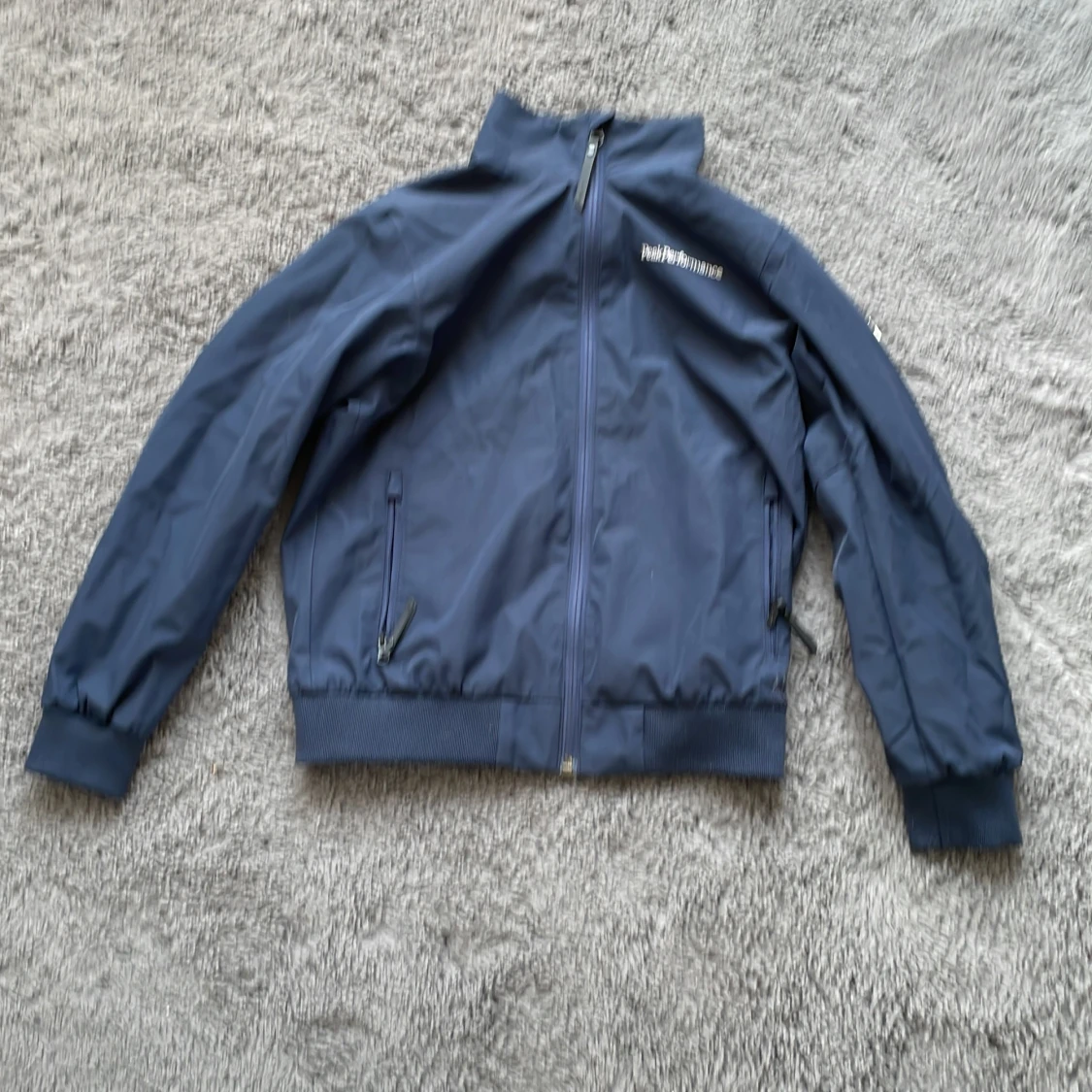 peak performance jacka storlek 140 använd fåtal gånger pris kan diskuteras