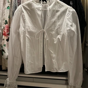 Blus - Så söt oanvänd blus