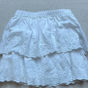 Kjol - Kjol från zara barn, men passar även xs.  💕