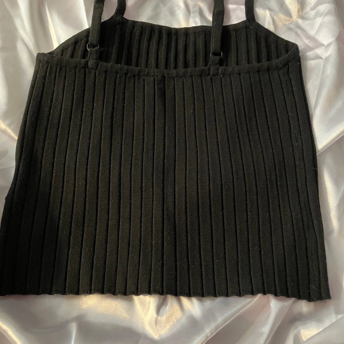 Helt ny svart topp - 91