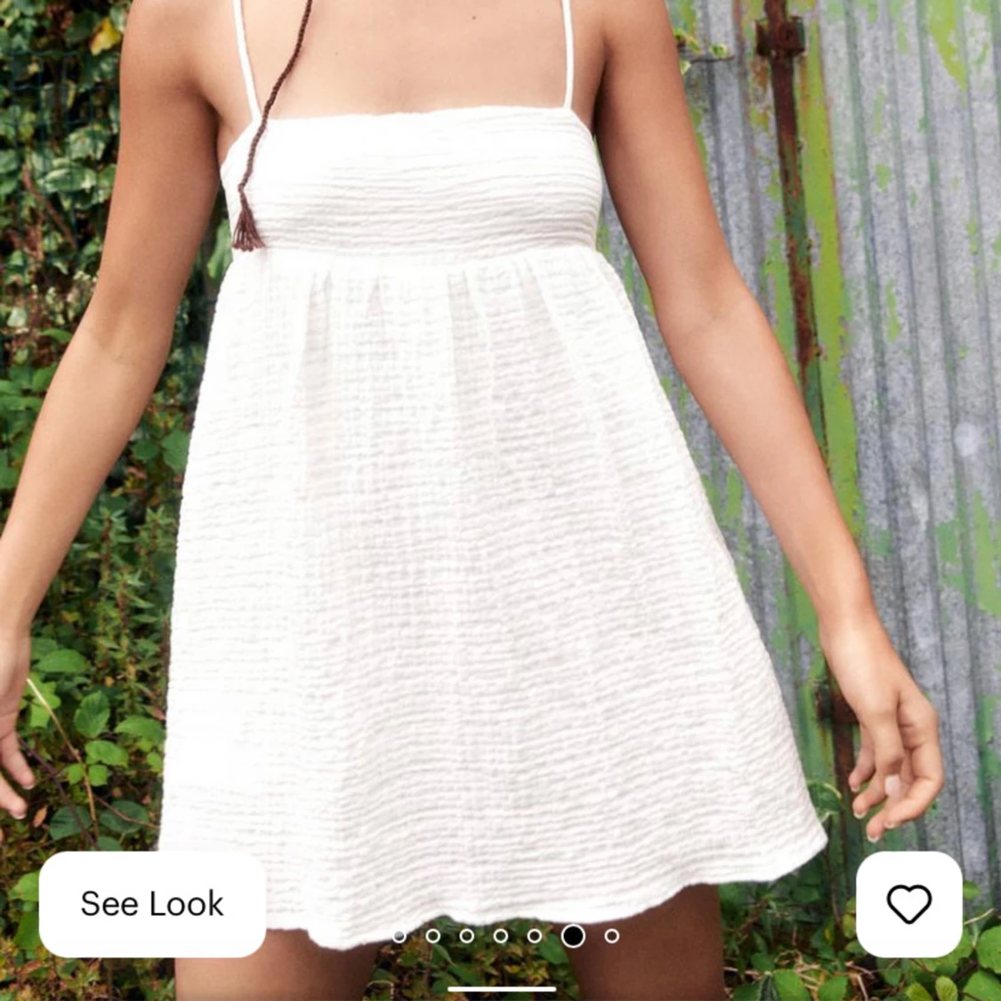 Vit kortklänning med smala axelband - 91