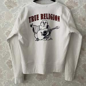 Vit True Religion Crewneck Medium   P2P = 52cm Length = 60cm