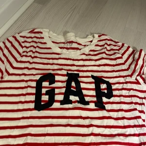 gap topp - söt randig gap blus